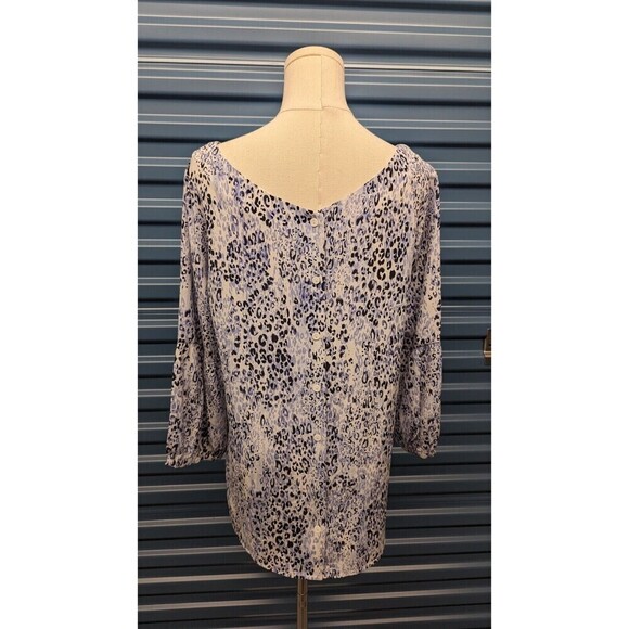Tyler Boe Silk Leopard Animal Print Back Button‎ Long Sleeve Top Large - Picture 5 of 10